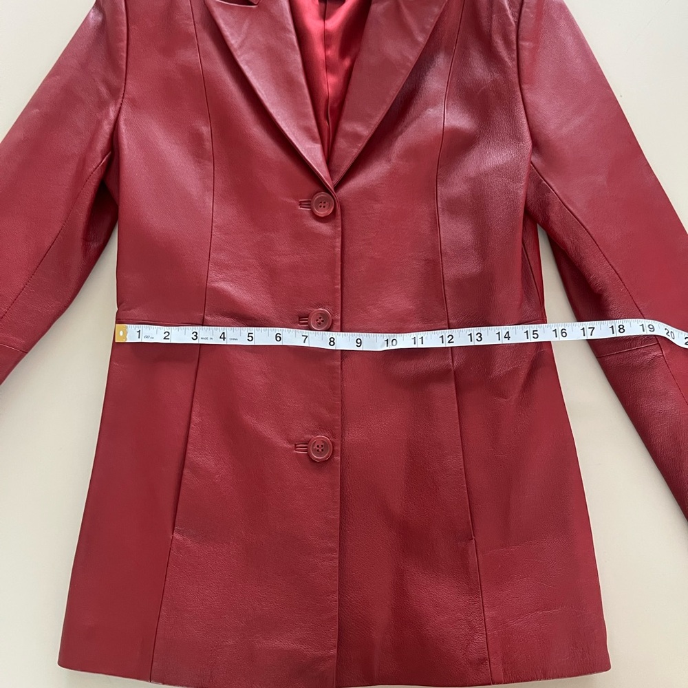 Clio vintage red leather three-button blazer 90’s - Picture 8 of 11